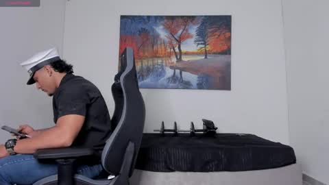 ryanwhite3 online show from April 12, 9:30 pm