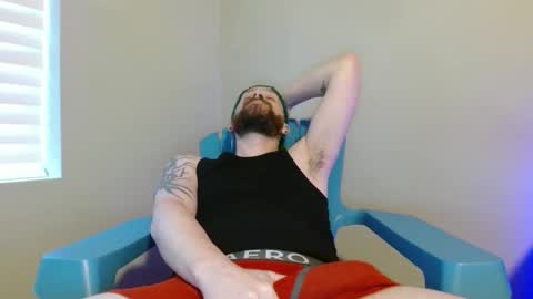 Snapshot of rylancolt chatting on December 6, 11:41 pm Rylan Colte online show from December 6, 11:41 pm