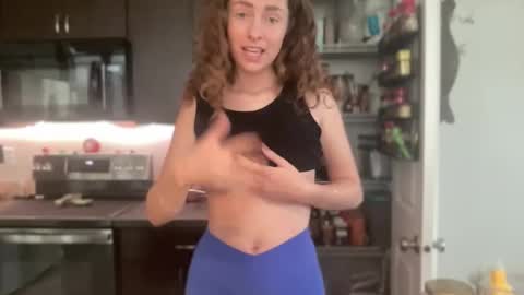 rylanxoxo online show from February 3, 7:40 pm