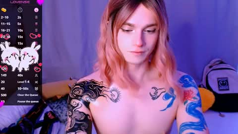  Alice  online show from April 9, 2:01 pm