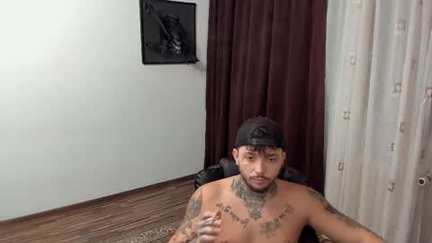 s1nmaster online show from October 30, 6:52 pm