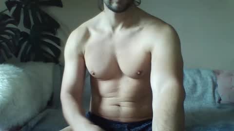 s43_ online show from November 12, 10:39 am