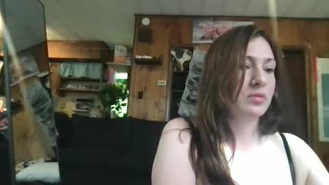 Snapshot of s496925 chatting on September 29, 3:11 pm s496925 online show from September 29, 3:11 pm
