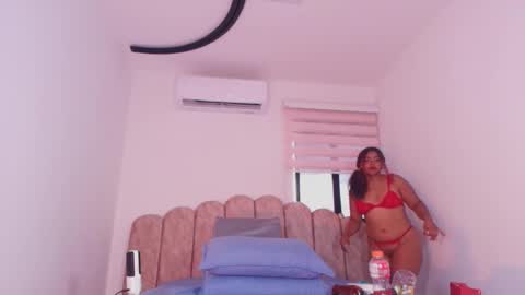 s_sofia_ online show from May 26, 7:31 pm