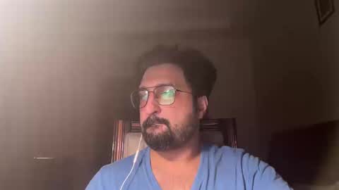 saadiqureshi007 online show from October 13, 8:55 pm