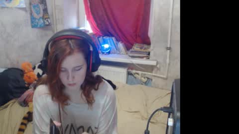 Snapshot of sabochka888 chatting on February 13, 7:24 am sabochka888 online show from February 13, 7:24 am