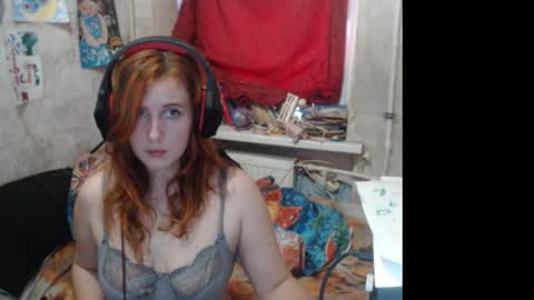 Snapshot of sabochka888 chatting on February 26, 2:05 pm sabochka888 online show from February 26, 2:05 pm