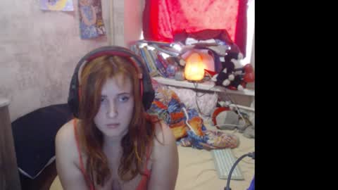 Snapshot of sabochka888 chatting on February 7, 9:58 am sabochka888 online show from February 7, 9:58 am