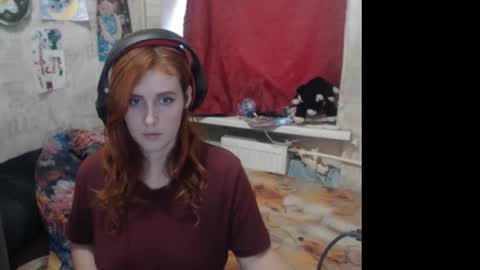 Snapshot of sabochka888 chatting on February 19, 6:44 am sabochka888 online show from February 19, 6:44 am