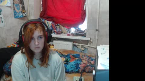 Snapshot of sabochka888 chatting on February 25, 11:10 am sabochka888 online show from February 25, 11:10 am