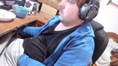 1141323  my Lord Mister Max   moms treasure online show from March 10, 7:29 pm