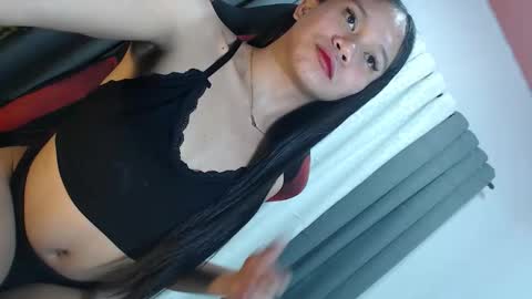 Snapshot of sabrina58 chatting on September 8, 4:50 pm sabrina58 online show from September 8, 4:50 pm