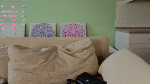 Sabrina online show from April 11, 7:24 am