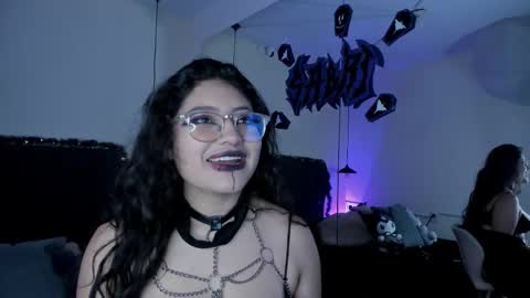 Sabrina  online show from November 13, 11:46 am