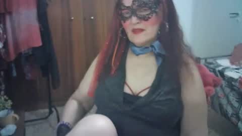 SabrinaXlovess online show from November 22, 7:34 pm