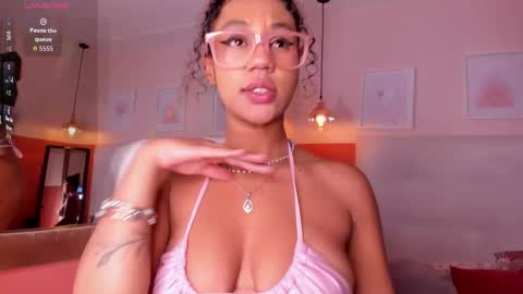 Sophie online show from November 11, 4:58 am