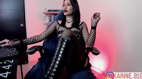 Snapshot of saeko_karin chatting on February 19, 9:36 pm Aly independent model online show from February 19, 9:36 pm