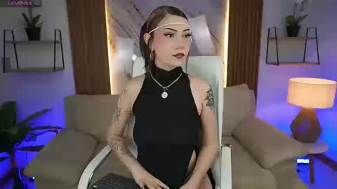 saharakramer online show from September 18, 1:37 pm