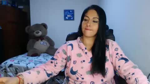 Snapshot of sahotlove1 chatting on October 5, 2:53 am Karina online show from October 5, 2:53 am