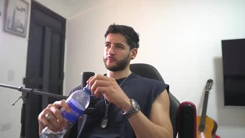 saimon  online show from March 28, 3:24 pm