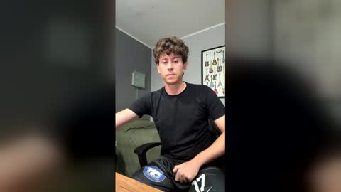 saint_nott online show from April 15, 1:47 pm