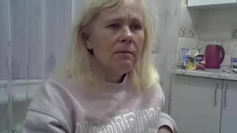 sakura_blonde online show from December 16, 11:18 pm