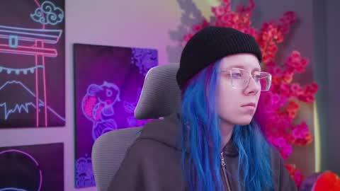 sakurabliss online show from February 3, 8:29 am