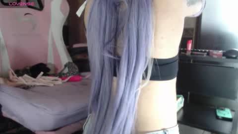 Snapshot of sally23_ chatting on September 10, 2:18 pm salloy online show from September 10, 2:18 pm