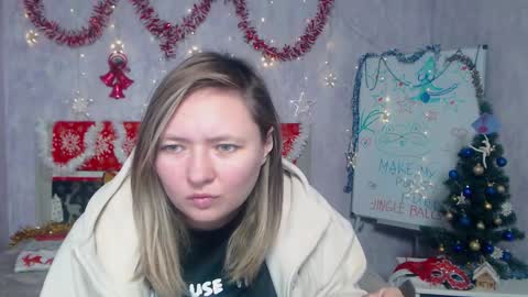 Sally online show from December 15, 7:10 pm