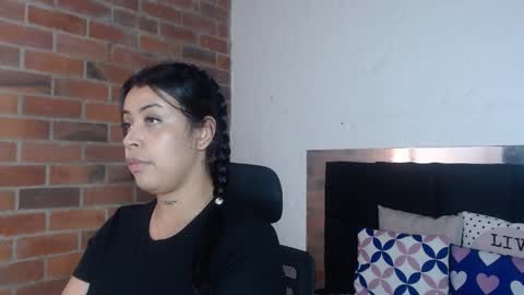   online show from March 11, 3:26 pm