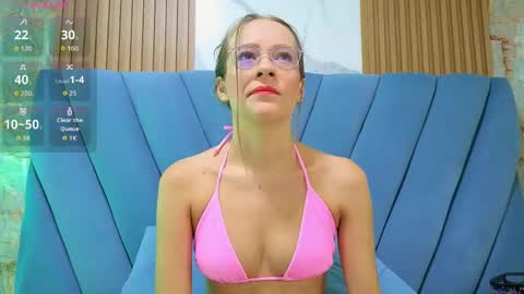 salome_cruxx online show from May 20, 12:11 pm