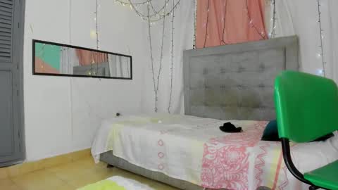 Snapshot of salome_domi chatting on September 30, 8:41 pm salome online show from September 30, 8:41 pm