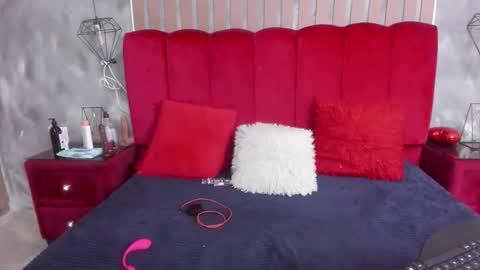 SalomeEvanz online show from March 22, 2:32 pm