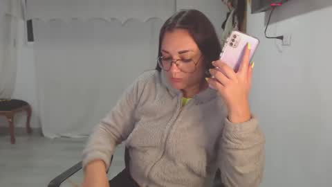 salome online show from March 4, 1:24 am