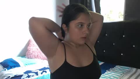 SalomeVivas1 online show from April 4, 3:30 pm