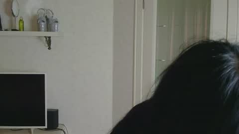 SaltedCaramely online show from July 3, 11:26 am