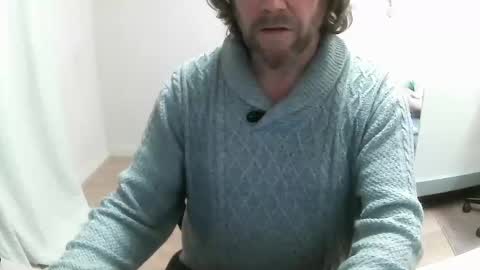 Saltimbanquier  Salt  ou  Banquier  online show from December 16, 4:16 pm