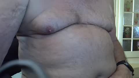 Snapshot of sam1151 chatting on February 18, 4:15 am niceone51 online show from February 18, 4:15 am