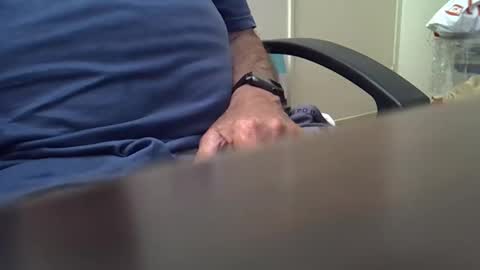 Snapshot of sam1151 chatting on December 15, 1:35 am niceone51 online show from December 15, 1:35 am