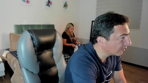 Snapshot of sam_and_molly chatting on January 29, 7:22 pm Sam and Molly online show from January 29, 7:22 pm