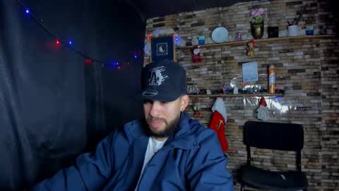 Sam online show from December 4, 6:13 am