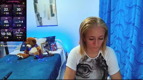 Snapshot of samanta_stone69 chatting on December 7, 12:14 am Samanta Stone online show from December 7, 12:14 am
