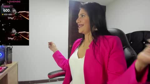 samantha1_rosse01 online show from May 15, 10:50 pm
