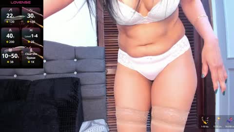 samantha1_rosse01 online show from April 8, 5:16 pm