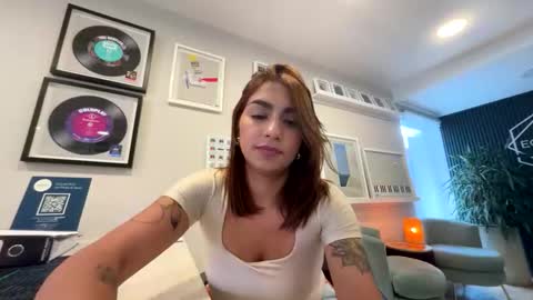 Snapshot of samantha_jadee chatting on October 19, 7:18 pm Samantha online show from October 19, 7:18 pm