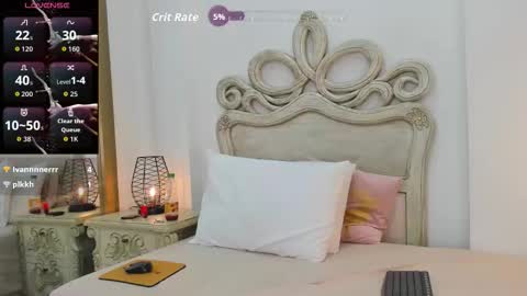 Snapshot of samanthaferrer_ chatting on September 14, 8:21 pm Samantha online show from September 14, 8:21 pm