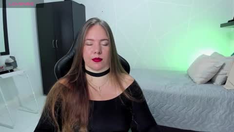 Samantha samy online show from October 12, 10:44 pm