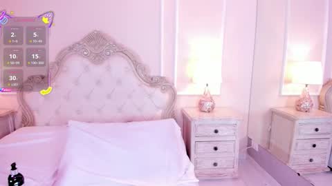 Snapshot of samanthapierce chatting on October 16, 12:38 pm Samantha online show from October 16, 12:38 pm