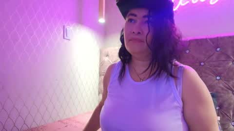 samanthasyedx online show from May 18, 4:07 am