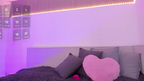 samara_hale online show from January 10, 7:41 pm